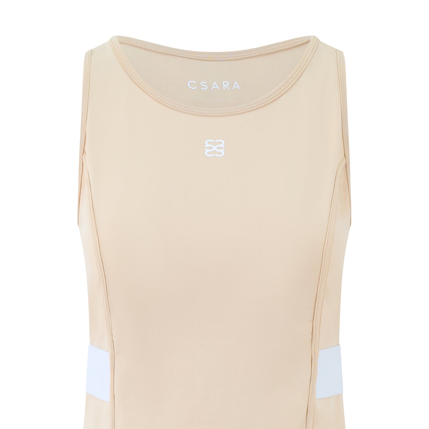 Women’s sleeveless golf dress in sand with round neck, stretch fabric and elastic waist