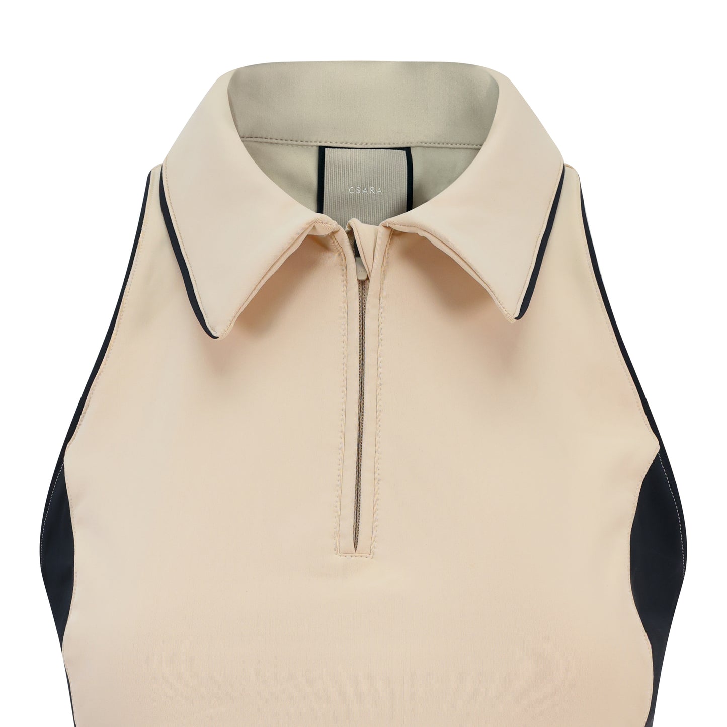 Women's sleeveless golf polo shirt with stretch fabric, collar and quarter zip and magnetic ball marker