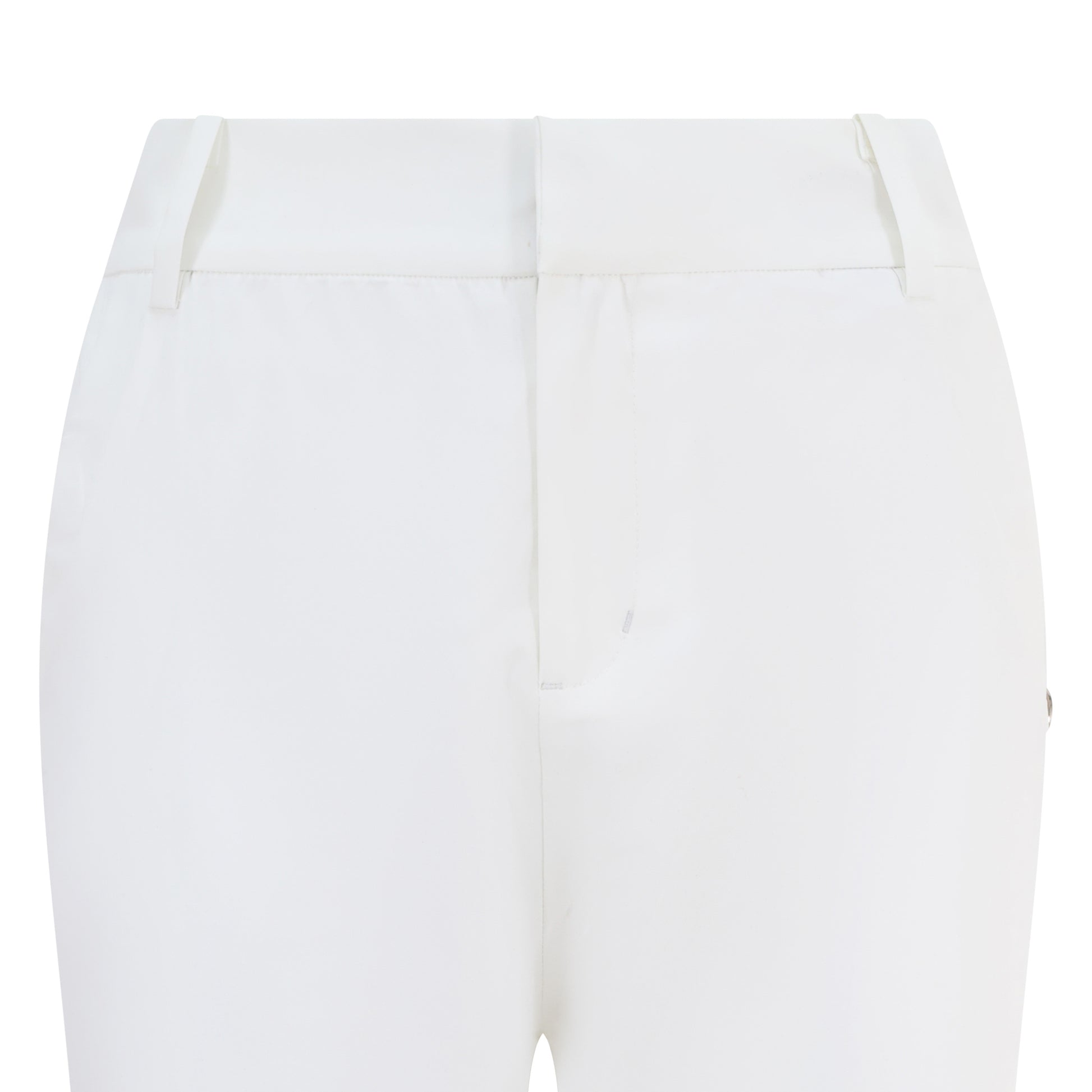 Women's cuffed golf trousers in white with belt loops, pockets and four-way stretch fabric