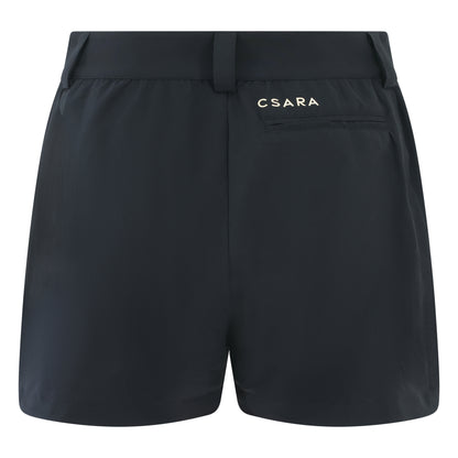 Women’s golf shorts in black, four-way stretch fabric with pockets and magnetic ball marker