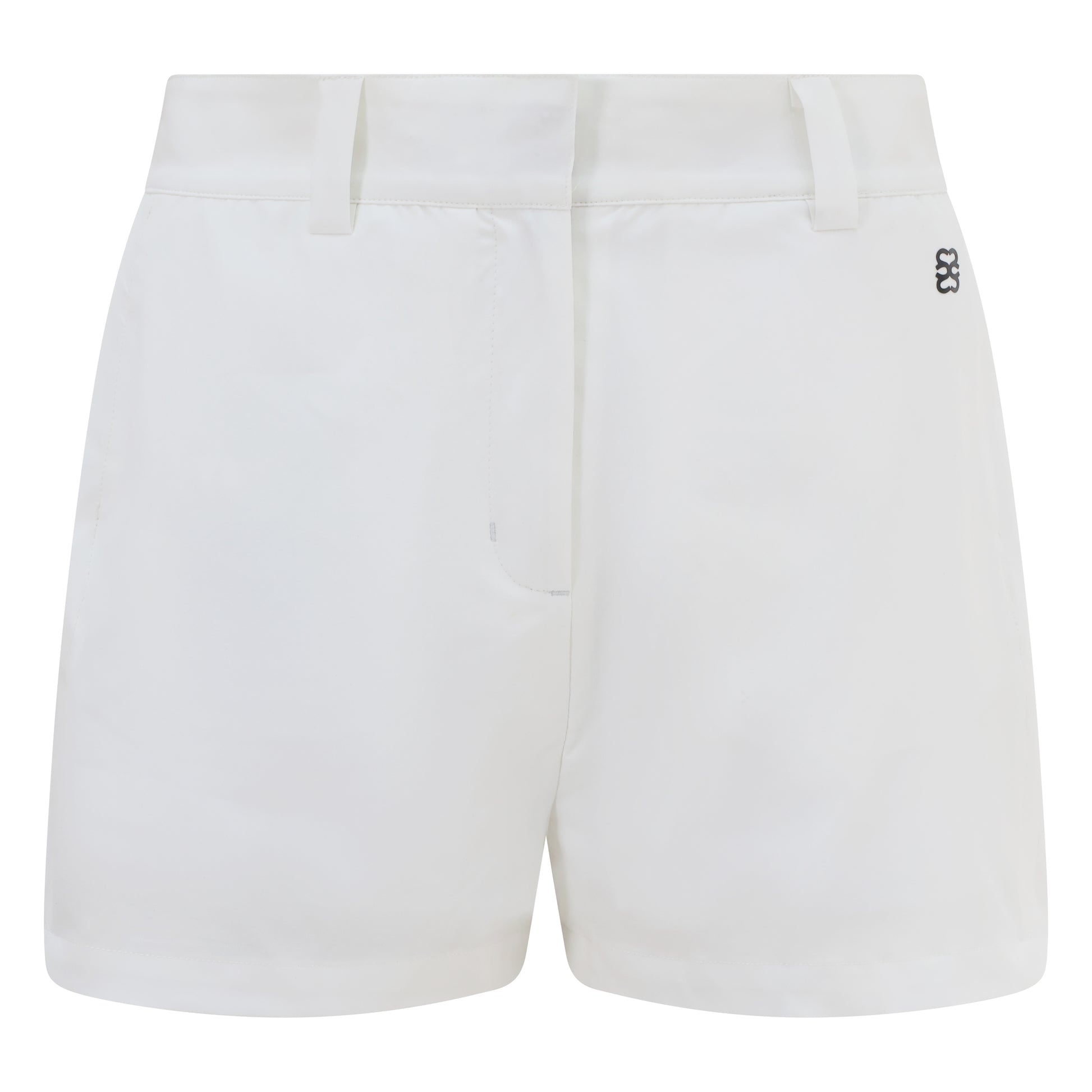 Women’s golf shorts in white, four-way stretch fabric with pockets and magnetic ball marker
